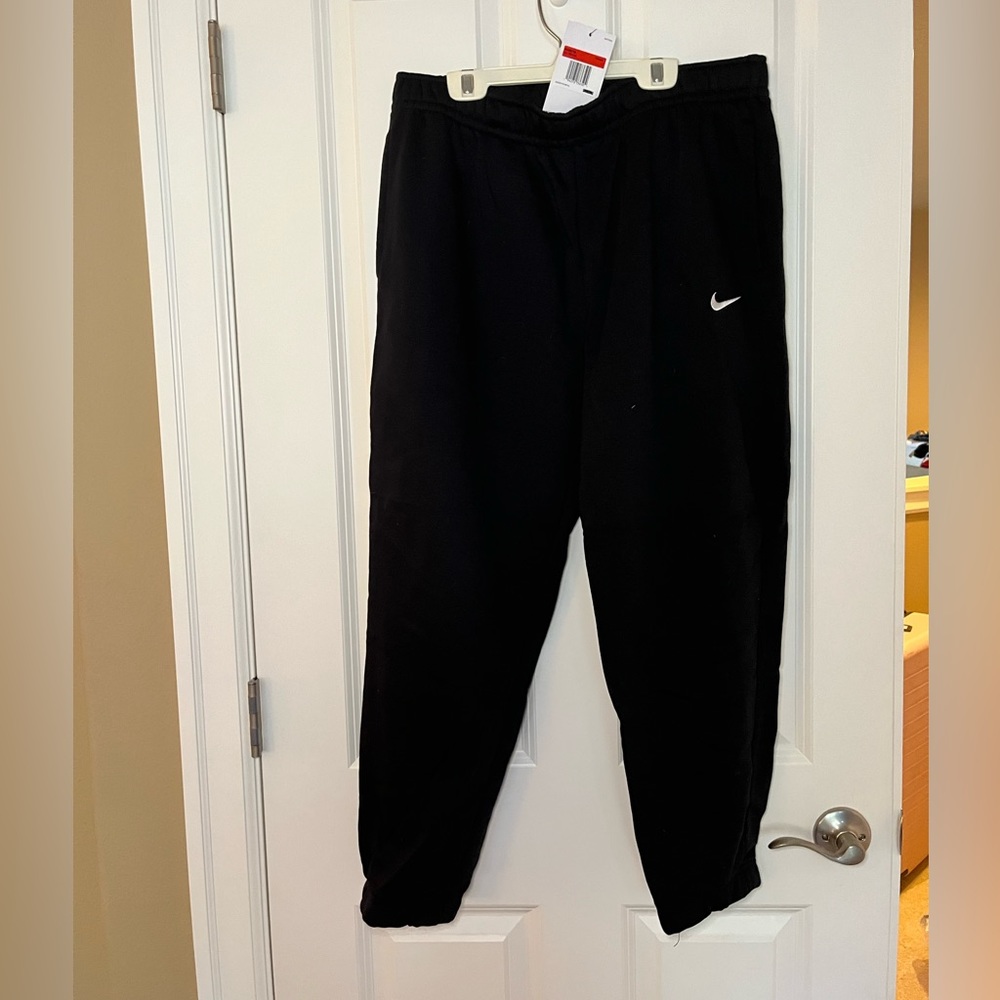 Black Nike sweatpants - Large - UNWORN